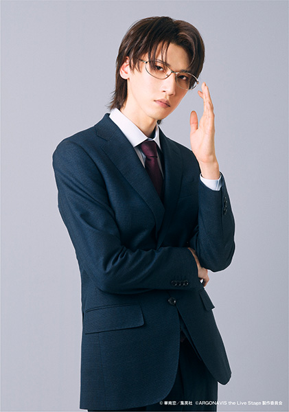 摩周慎太郎 役　益永拓弥